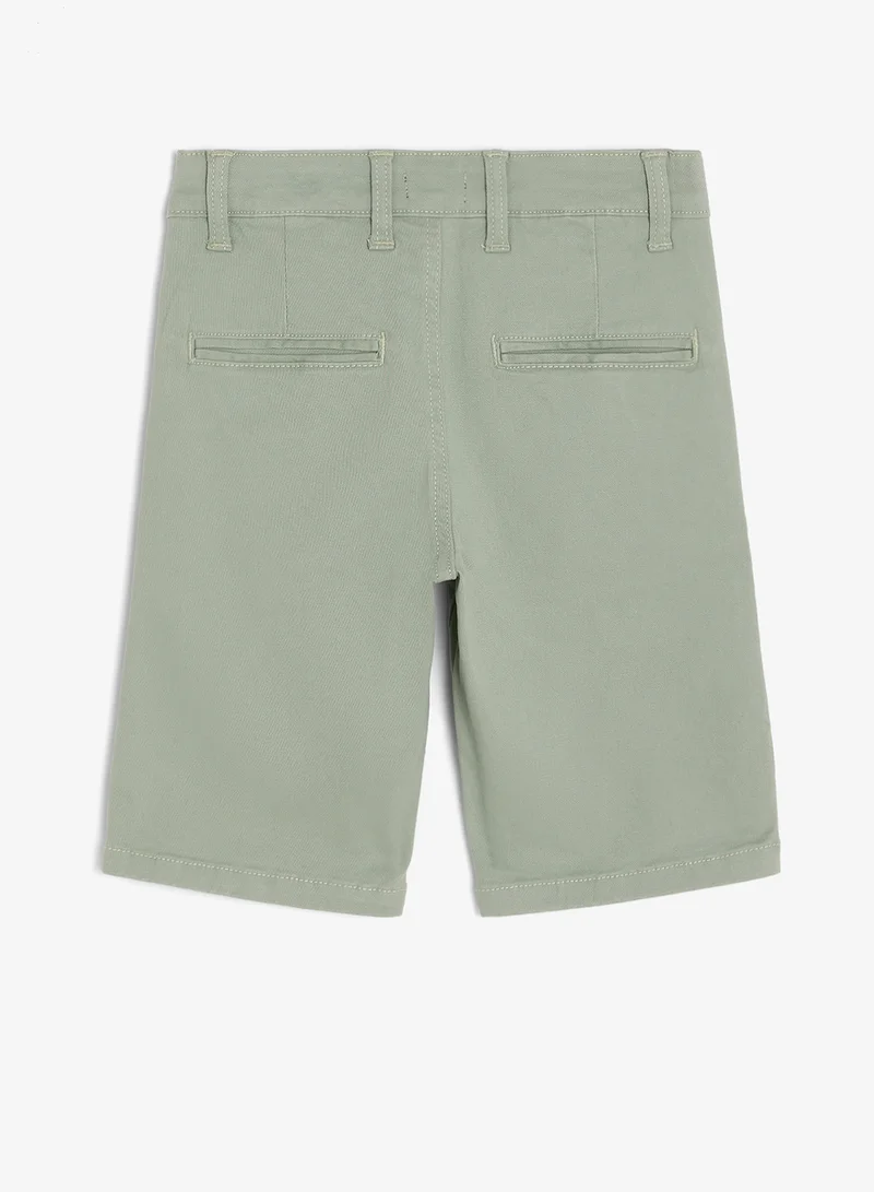ريبلز مع نمشي Boys Chino Shorts